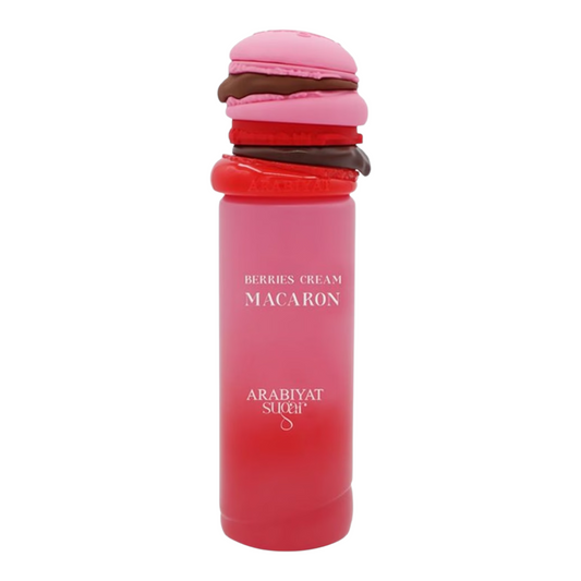 Berries Cream Macaron